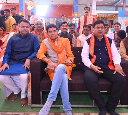 *भगवान श्री राम के आदर्शों एवं आचरण को आत्मसात कर जीवन को सफल बनायें- मंत्री श्री टंकराम वर्मा*