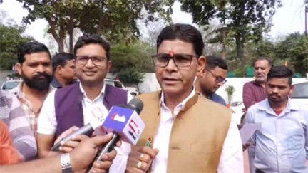 *कांग्रेस की राजीव युवा मितान क्लब योजना बंद*