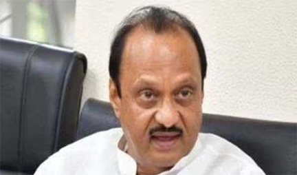 *अजीत पवार ने विकास परियोजनाओं का निर्माण कराने के निर्देश दिये*