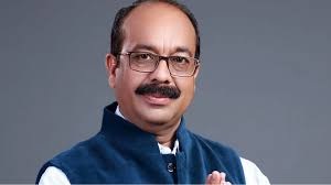 *रायपुर,गुणवत्ताहीन निर्माण पर उप मुख्यमंत्री अरुण साव सख्त, लोक निर्माण विभाग के दो अधिकारी निलंबित, दो को कारण बताओ नोटिस*