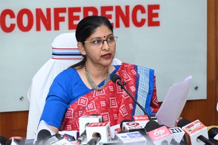 *मुख्य निर्वाचन पदाधिकारी रीना बाबासाहेब कंगाले ने ली प्रेसवार्ता*