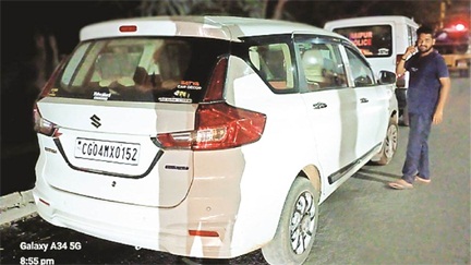 *रायपुर,,शीशे पर काली फिल्म लगाने की पाबंद, अब चलेगा रायपुर पुलिस का डंडा*
