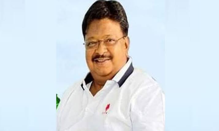 *सीएम अपने जिले और विधानसभा की जनता को बजट में पकड़ाया झुनझुना, बजट से घोर निराश :-पूर्व विधायक यू. डी. मिंज,सियासत दर्पण न्यूज़ से फैजान अशरफ की रिपोर्ट*