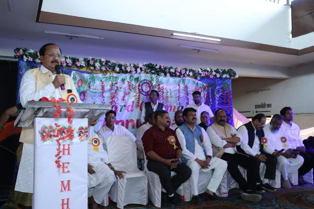 *रायपुर,हिन्द इंग्लिस मीडियम हाई स्कूल में वार्षिकोत्सव मनाया गया,छात्र-छात्राओं ने की मनमोहक प्रस्तुति,सियासत दर्पण न्यूज़ की खबर*