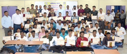 *देश की सेवा करना गौरव की बात : कलेक्टर*