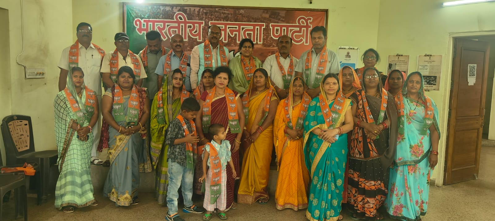 *जिला अध्यक्ष के समक्ष दुर्ग शहर के सैकड़ो महिलाओं ने किया भाजपा प्रवेश*
