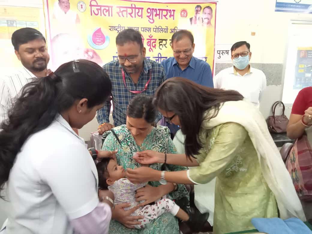*जिला अस्पताल में 03 मार्च को जन्मे 22 बच्चों को पोलियो की दवा पिलाई गई*