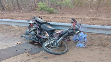 *दो अलग- अलग सड़क दुर्घटना में मामा- भांजा समेत तीन लोगों की मौत*