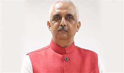 *सबकी इच्छा कि राहुल-प्रियंका अमेठी-रायबरेली से चुनाव लड़े:अखिलेश*