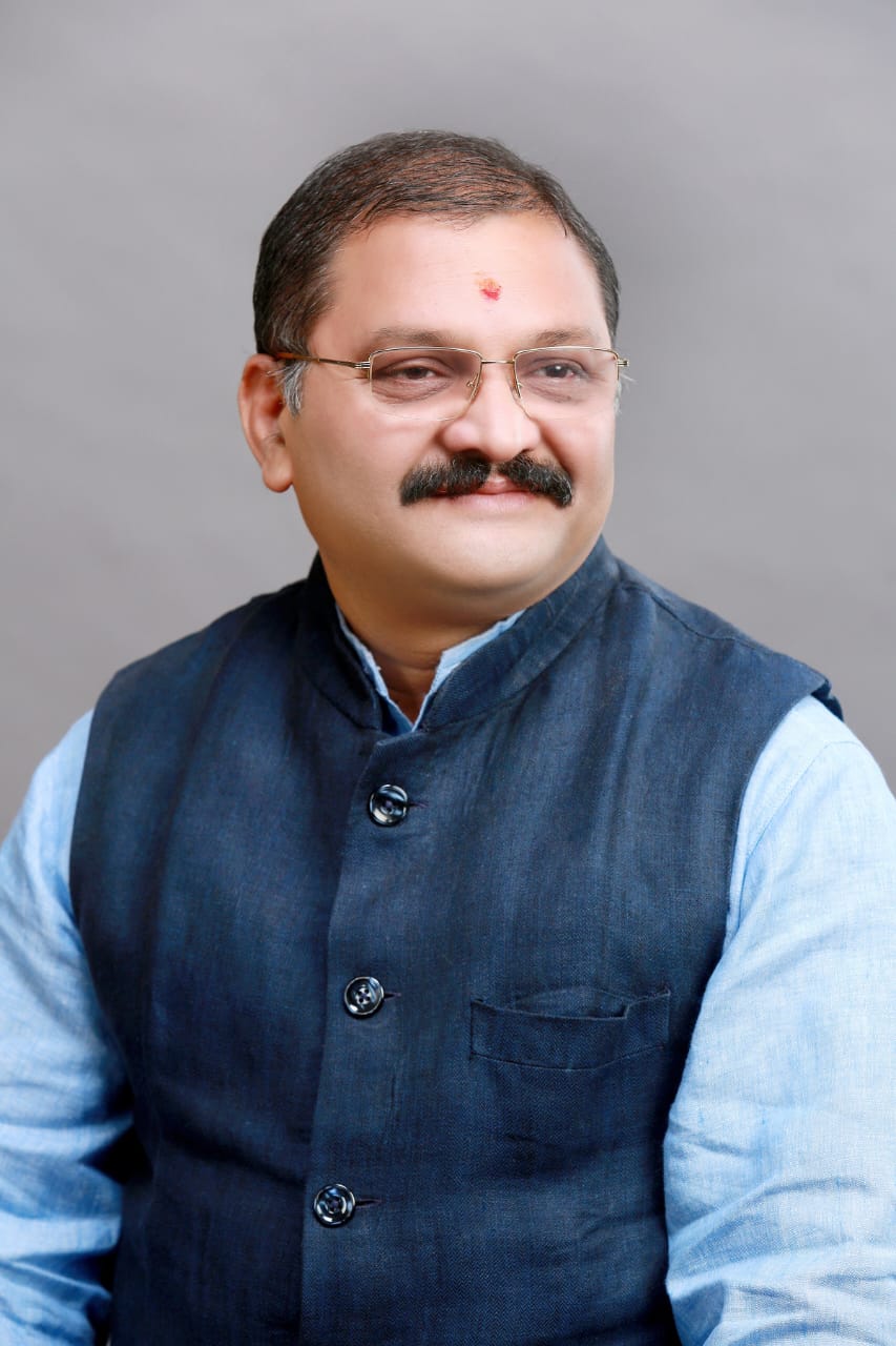 *भूपेश बघेल डर गए,इसलिए ईवीएम पर उठा रहे सवाल – सांसद पांडेय,दुखहरण सिंह ठाकुर की रिपोर्ट*