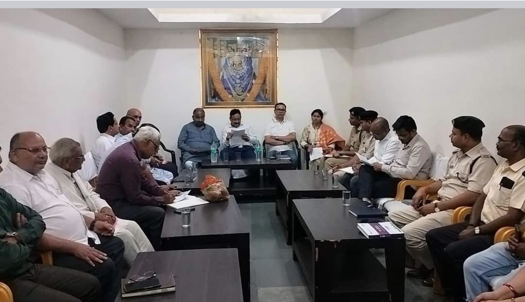 *रतनपुर में नवरात्र को लेकर प्रशासनिक बैठक आयोजित* *9 अप्रैल से 17 अप्रैल तक नवरात्र महोत्सव,डॉ, शाजिया अली की रिपोर्ट*