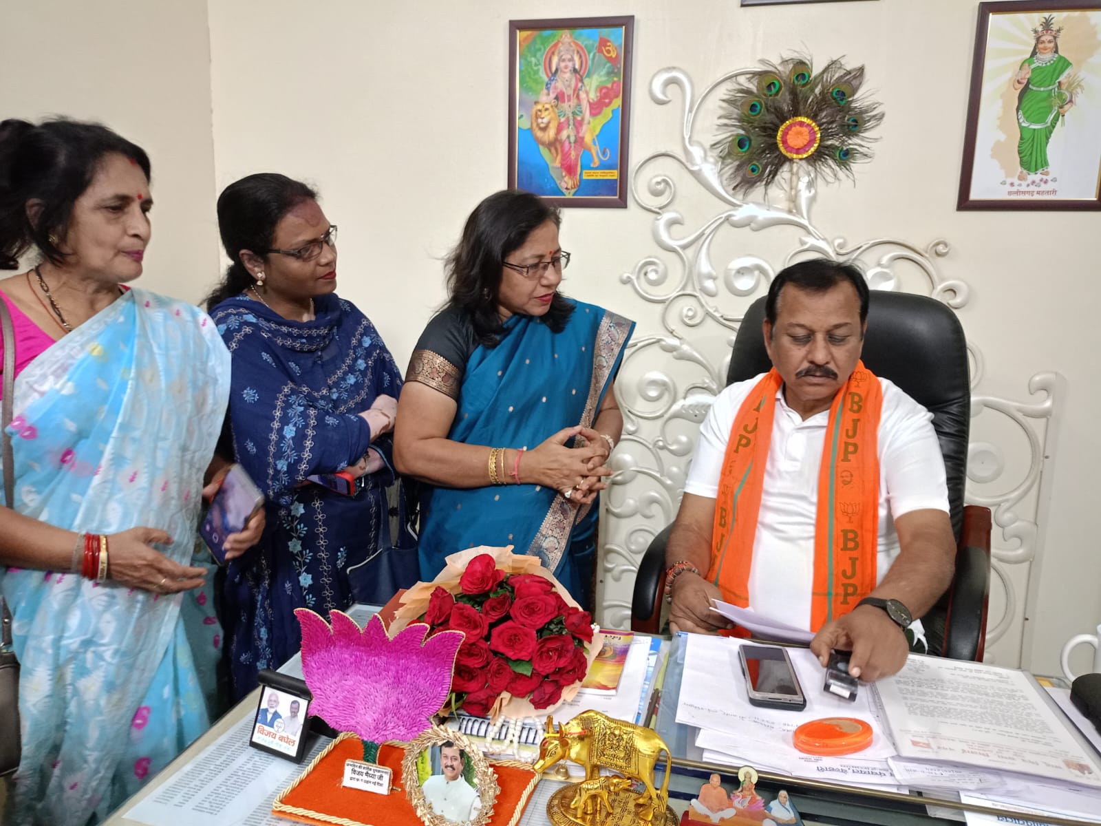 *छत्तीसगढ़ प्रदेश की वरिष्ठ अविवाहित महिलाओं को महतारी वंदन योजना का लाभ मिले-सुश्री नीता चौरसिया,सैफिया क़ुरैशी की रिपोर्ट*