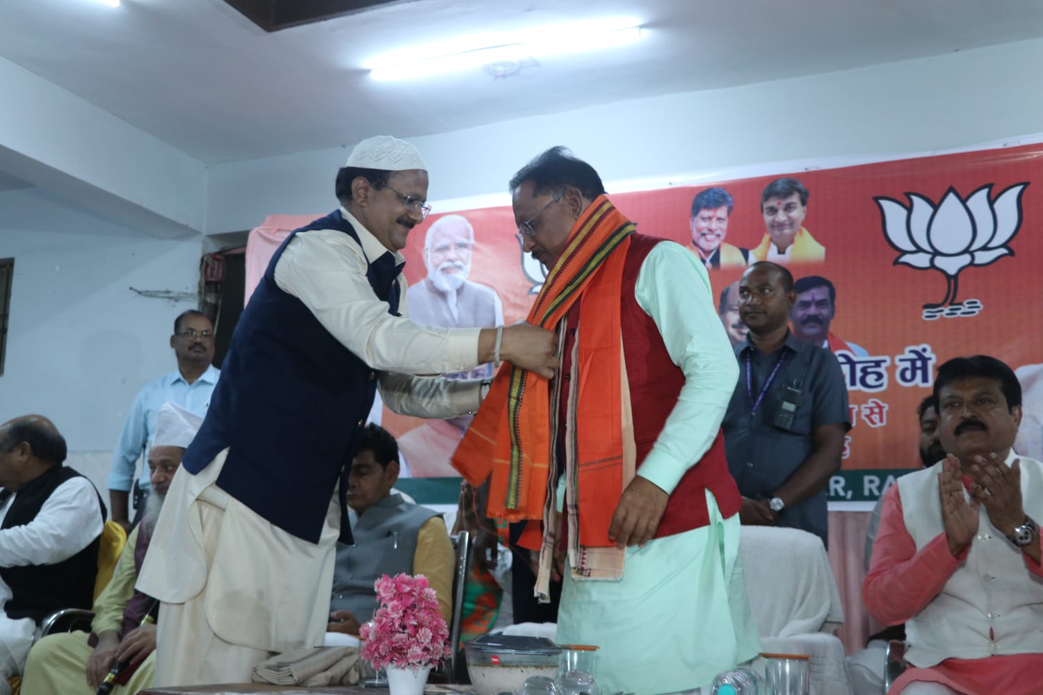 *रायपुर,मुख्यमंत्री विष्णु देव साय,ईद मिलन कार्यक्रम में हुए शामिल*