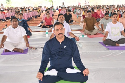 *शारीरिक, मानसिक स्वास्थ्य एवं तनाव रहित जीवन का माध्यम है योग- श्याम बिहारी जायसवाल*