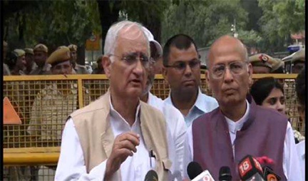 *चुनाव परिणाम में देरी को लेकर आयोग से मिला कांग्रेस प्रतिनिधिमंडल*