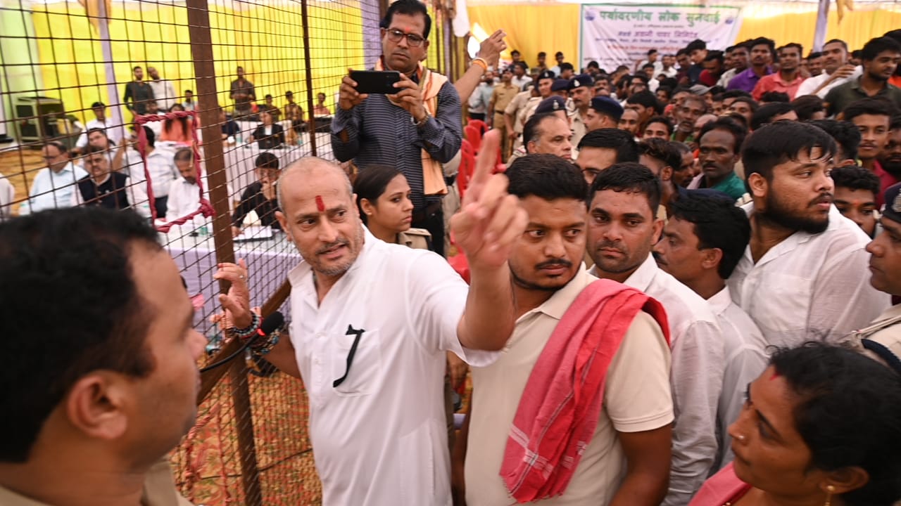 *रायपुर राजधानी स्थित अडानी दफ्तर का बहुत जल्द घेराव किया जाएगा – विकास उपाध्याय*