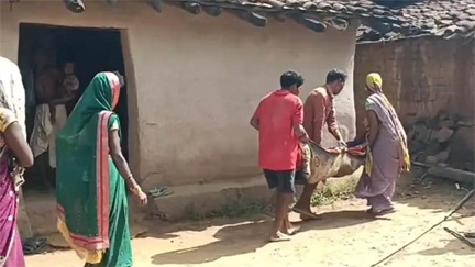 *पत्नी के अधिक शराब सेवन से नाराज पति ने डंडे से बेतहाशा पीटा,मौत*