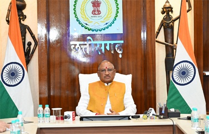 *मुख्यमंत्री श्री विष्णु देव साय आज अपने निवास कार्यालय में शिक्षा विभाग के कार्यों की कर रहे हैं समीक्षा*