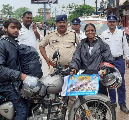 *बिलासपुर,63 वर्ष की आयु में,बिलासपुर से लेह लद्दाख तक की यात्रा “चेतना” का प्रसार करना, डॉ0 सुषमा के देश प्रेम के जज्बे को प्रदर्शित करता है,जावेद खान की रिपोर्ट*
