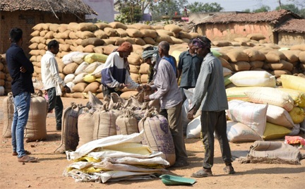 *छत्तीसगढ़ के किसानों को मिल रहा धान का देश में सर्वाधिक मूल्य*