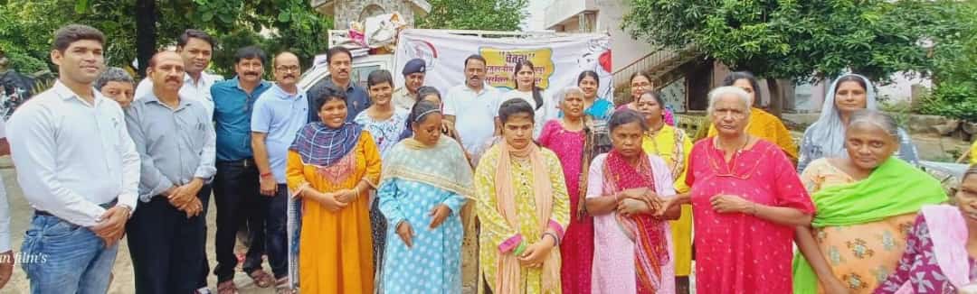 *वृद्ध महिलाओं और बच्चियों के लिए भोजन वितरण कार्यक्रम का आयोजन किया गया,जावेद खान की रिपोर्ट*