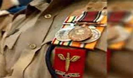 *गणतंत्र दिवस की पूर्व संध्या पर 942 पुलिस कर्मी वीरता और सेवा पदकों से सम्मानित*