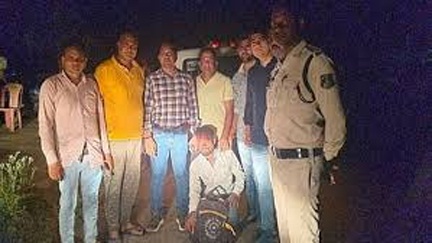 *रायपुर के कपड़ा दुकान से 27 लाख की चोरी*