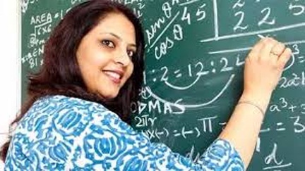 * दुर्ग जिले में शिक्षकों की पोस्टिंग में असंतुलन से प्रभावित हो रहा ग्रामीण अंचल के स्कूलों का परीक्षा परिणाम*