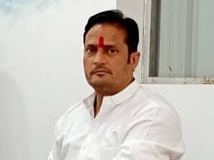 *रायपुर,पूर्व विधायक विकास उपाध्याय ने शहीद आकाशराव गिरपुंजे को श्रद्धांजलि अर्पित की *