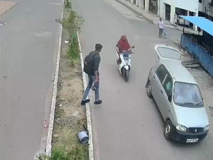 *इंद्रप्रस्थ कॉलोनी हत्याकांड का खुलासा,,आरोपी दिल्ली से गिरफ्तार*