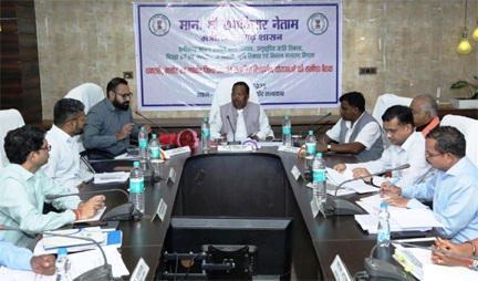 *जैविक कृषि, कोदो-कुटकी और उन्नत खेती के लिए किसानों को करें जागरूक – रामविचार नेताम*