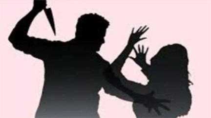 *पति ने गुस्से में पत्नी को मारा चाकू, अतड़ियां तक बाहर आ गईं*