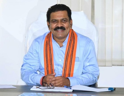 *उप मुख्यमंत्री  विजय शर्मा की सक्रिय पहल से जिला अस्पताल कवर्धा को 220 बिस्तरों तक विस्तारित करने की मिली मंजूरी है*