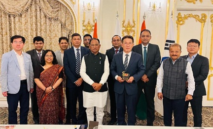 *सियोल में मुख्यमंत्री विष्णु देव साय और ATCA प्रतिनिधिमंडल की महत्वपूर्ण भेंट, छत्तीसगढ़ में निवेश की संभावनाओं पर हुई चर्चा*