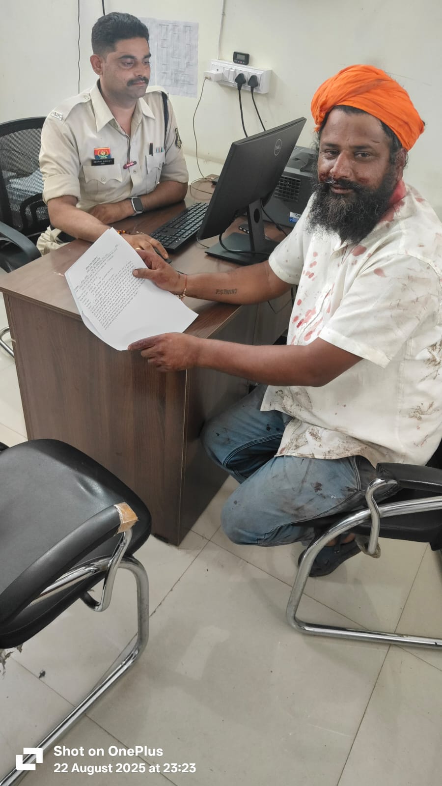 *रायपुर,,आम आदमी पार्टी पदाधिकारी पर हमले के खिलाफ उचित कार्यवाही व सुरक्षा प्रदान करने की मांग*