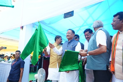 *रेलवे इंफ्रास्ट्रक्चर में तेजी से हो रहा निवेश आने वाली पीढ़ियों के लिए नया भविष्य गढ़ेगा : मुख्यमंत्री साय*