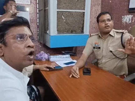 *PM की मन की बात नहीं सुनी…प्राइवेट-पार्ट पर मारी लात*