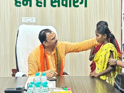 *’पापा, मैं ठीक हो जाऊंगी ना?’ – दिल की बीमारी से जूझ रही मासूम शांभवी गुरला का सवाल*