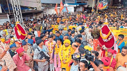 *बस्तर दहशरा में निभाई गई मावली परघाव रस्म*