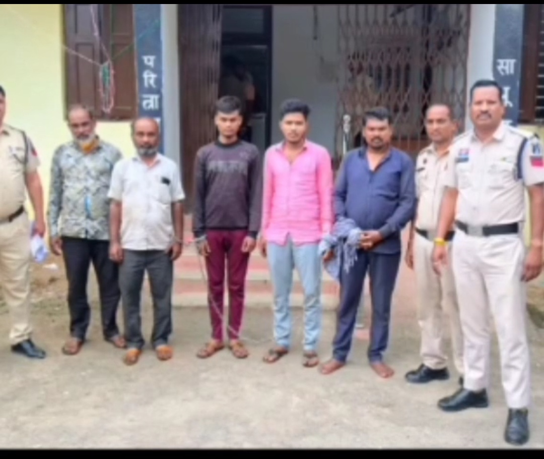 *राजधानी रायपुर के थाना प्रभारी संलिप्तता उजागर क्राइम ब्रांच व साइबर पुलिस ने दो अवैध यार्डों में छापेमारीः*