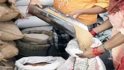 *रायपुर में सरकारी राशन दुकानों में चावल की गड़बड़ी उजागर*