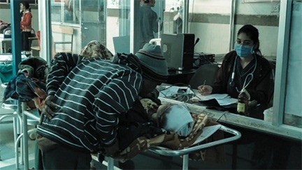 *घर में घुसकर नाबालिग पर कुल्हाड़ी से हमला, सिर पर आए 27 टांके; गंभीर हालत में अस्पताल में भर्ती*