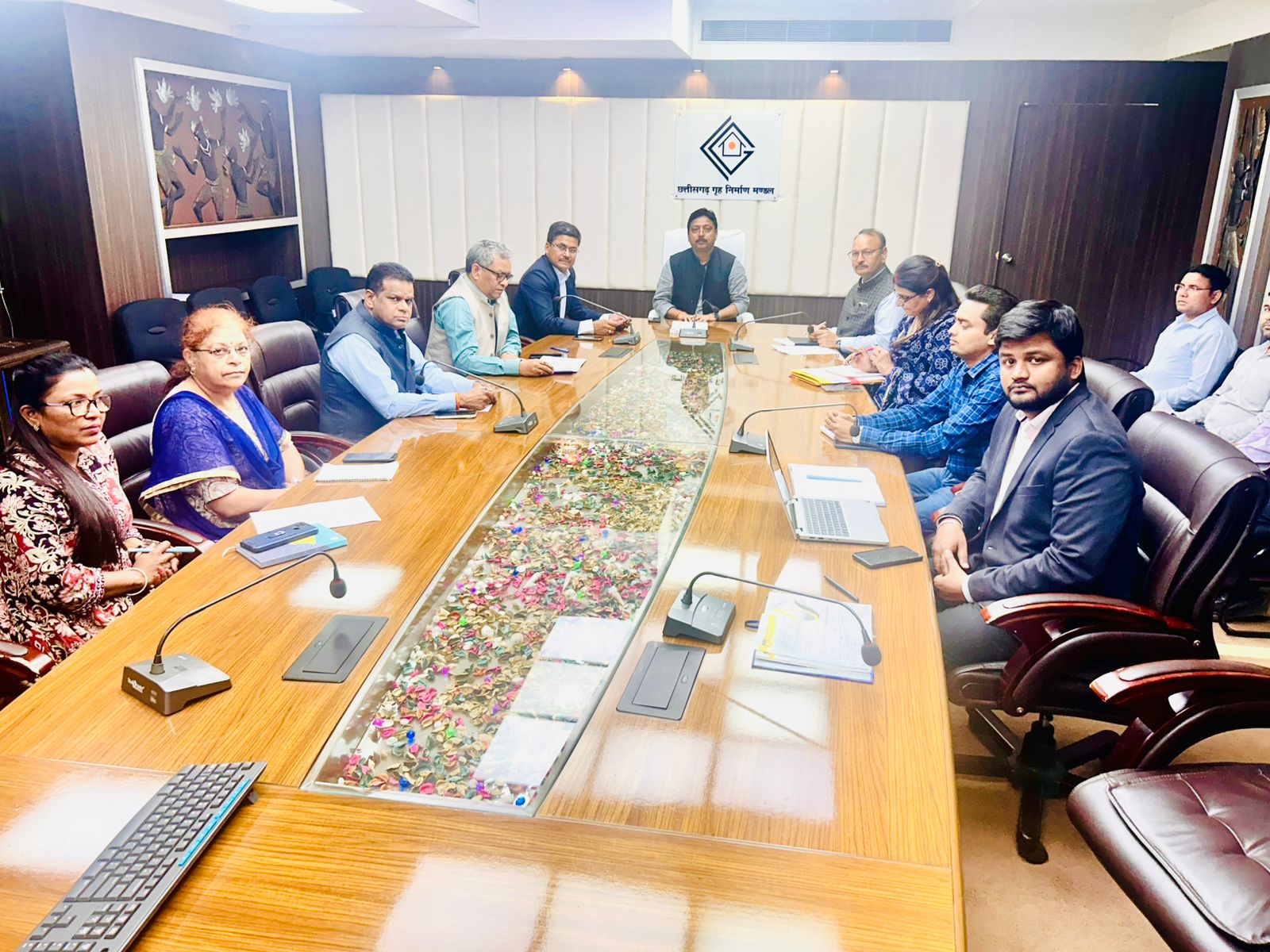 *रायपुर,,‘‘राज्य स्तरीय आवास मेले में दो हजार करोड़ की नई आवासीय योजना होगीं प्रारंभ’’*