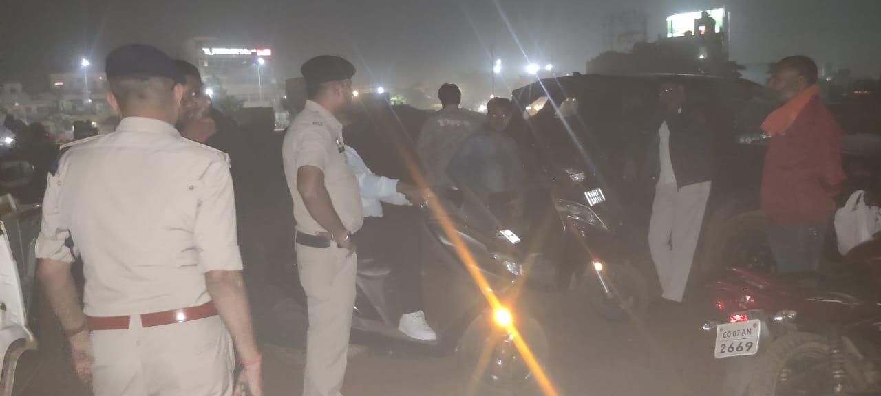 *रायपुर,,दिल्ली में ब्लास्ट के बाद रायपुर,दुर्ग, बिलासपुर सहित प्रदेश में हाई अलर्ट,*