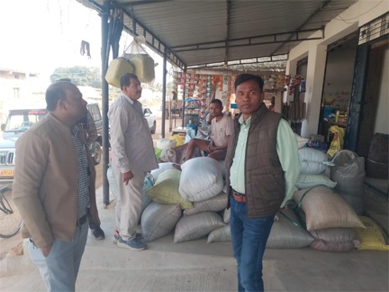 *रायपुर,, राज्य में अवैध धान भंडारण पर सख्त कार्रवाई जारी*