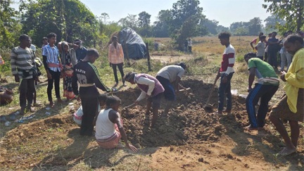 *जमीन विवाद में दो गुटों में विवाद, एक महिला की हत्या*