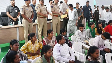 *तेलंगाना पुलिस के सामने 41 माओवादियों का आत्मसमर्पण*