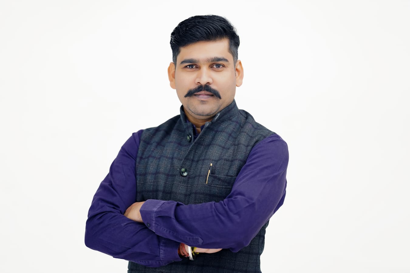 *रायपुर,,बिजली विभाग आम जनता से सौतेला व्यवहार कर पूँजीपतियों और सरकारी विभागो को छूट दे रही है -उत्तम जायसवाल, प्रदेश कार्यकारी अध्यक्ष, आप*