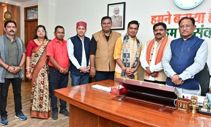 *मुख्यमंत्री विष्णु देव साय से रायपुर प्रेस क्लब के नवनिर्वाचित पदाधिकारियों की सौजन्य मुलाकात*