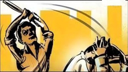 *अवैध शराब पकड़ने पहुंची आबकारी टीम पर हमला*